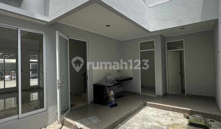 Best Deal Rumah Renovasi Seperti Baru di Green Lake City Cluster Australia
