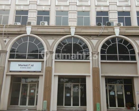 Disewa Ruko Crown Green Lake City 4 Lantai Hadap Jalan Raya Strategis untuk Usaha