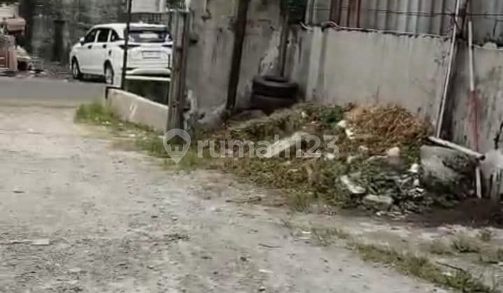 Gudang Strategis Semanan Kalideres 10X30 SHM Cocok Usaha dan Distribusi