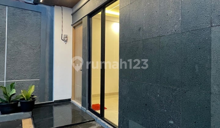 Siap Huni Dekat Akses Pintu Toll Sawangan