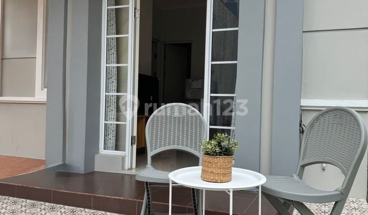 Dijual Rumah Full Furnish Siap Huni di Malibu Village Gading Serpong