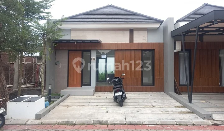 Rumah Baru Dalam Perumahan