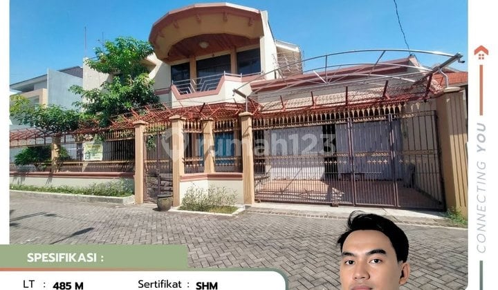 Dijual Rumah Mewah di Lebak Jaya Surabaya