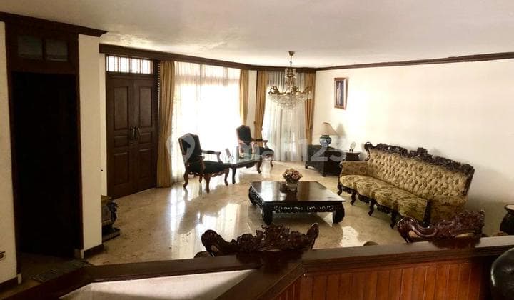 Dijual Rumah Cantik Terawat Lokasi Barito Kebayoran Baru (Sd)