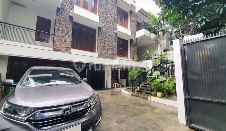 Disewa Rumah Dekat Sekolah Internasional Pondok Indah (Jp&Cm)