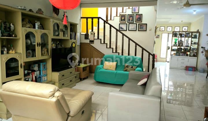 Dijual Rumah Klasik Siap Huni Bumi Karang Indah, Lebak Bulus (Cm)