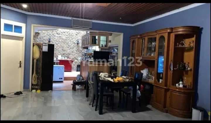 Frans Cen-Dijual Rumah di Taman Kebon Jeruk/ Intercon/ Serengseng..Blok Bagus Depan.. Kembangan Jakarta Barat.wow Bagus Lokasi LT 300 M2 / 425 M2/ 2Lt