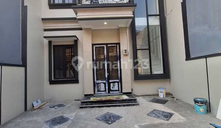 Frans Cen-For Sale Taman Ratu House. Minimalist. Wow Cheap.. Price Slash for Land 6x15/2 floors