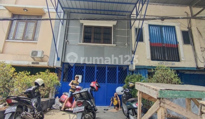 Frans Cen-Murah-Ruko Dhi -Ruko Duta Harapan Indah.lokasi Strategis..Jalan Lebar Banget..Lokasi The Best Banget.jarang Ada.bu Luas. 4,5 X 13,5 M / 3 Lantai