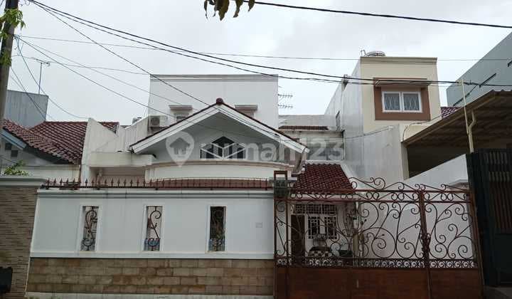 Frans Cen-Rumah Dijual Murah di Taman Surya -Dekat Taman Palem Lestari Cengkareng . LT 9X20/1.5Lt..