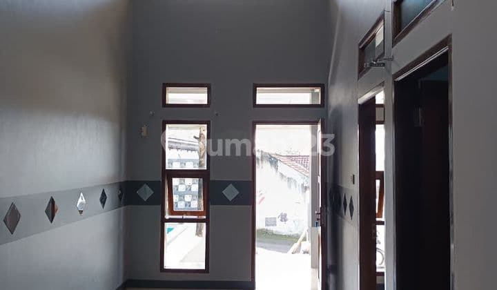 Rumah Siap Huni Bebas Banjir Ada Kolam Ikan Cileunyi