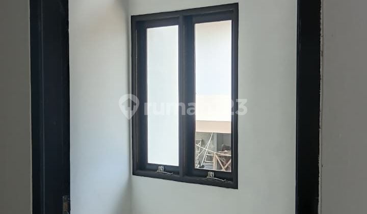 Rumah Minimalis Elegant, Dkt Wisata Sekolah, Cileunyi