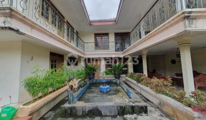 Rumah Mewah Pinggir Jalan Bukit Cinere Dekat Tol Antasari