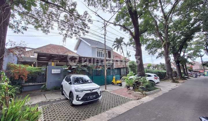 Rumah Plus Kafe Premium dan Komersial Area Jantung Kota Bandung