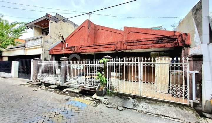 Dijual Cepat Murah Strategis Rumah Hitung Tanah Daerah Tambaksari Dekat Unair