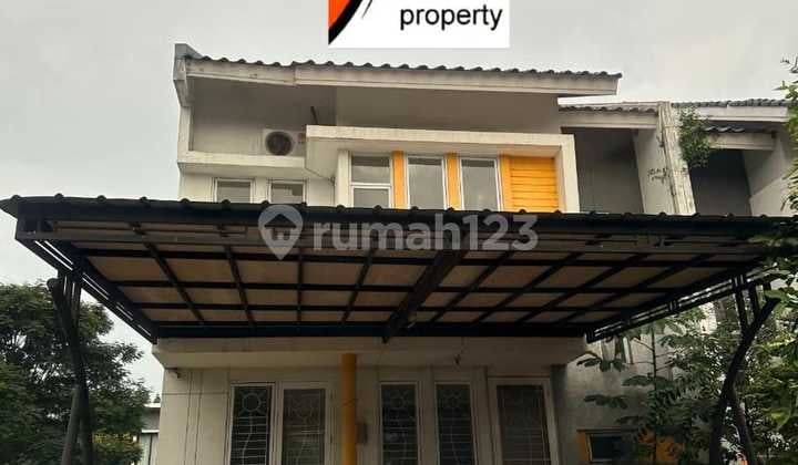 Hunian Nyaman 2 Lantai Dekat Sekolah dan Supermarket