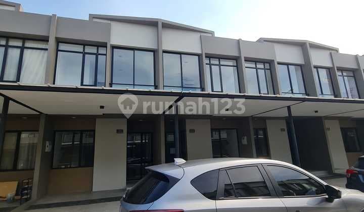 Ada Kamar Art - Rumah Pik2 Extension Milenial