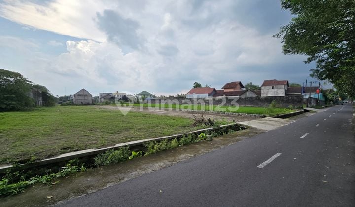 Tanah 10 Menit Kampus Ugm Jogja, Akses Lokasi Nyaman