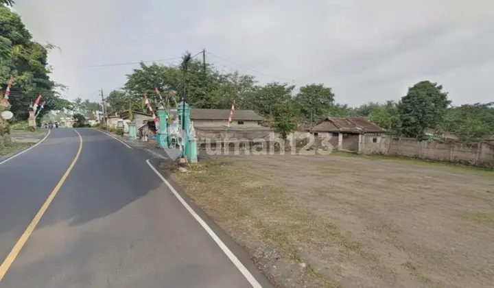 SHM Land Parcel 5 Minutes from UII Campus, Ideal for Villa with Merapi View