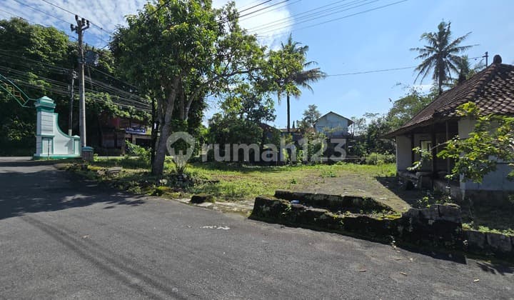 Luxury Land Yogyakarta, 2 Minutes to Panti Nugraha Hospital, SHM Land Plot