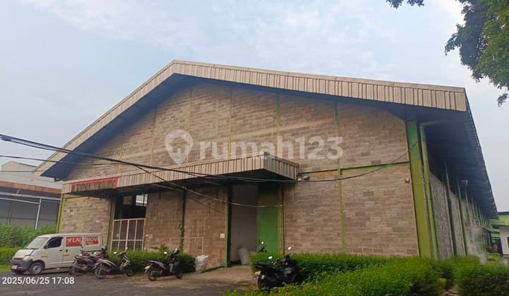 Ready-to-Use Warehouse in Harapan Jaya, North Bekasi
