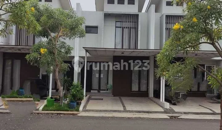 Disewakan Rumah 2 Lantai Shinano Jakarta Garden City