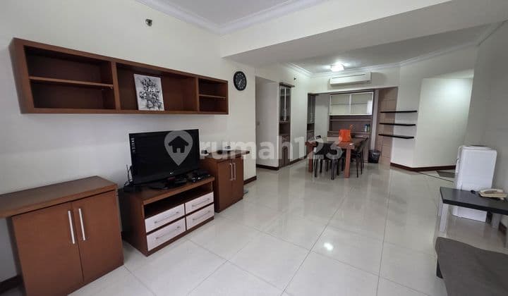 Disewakan Apartemen Taman Anggrek Full Furnish dan Nyaman!