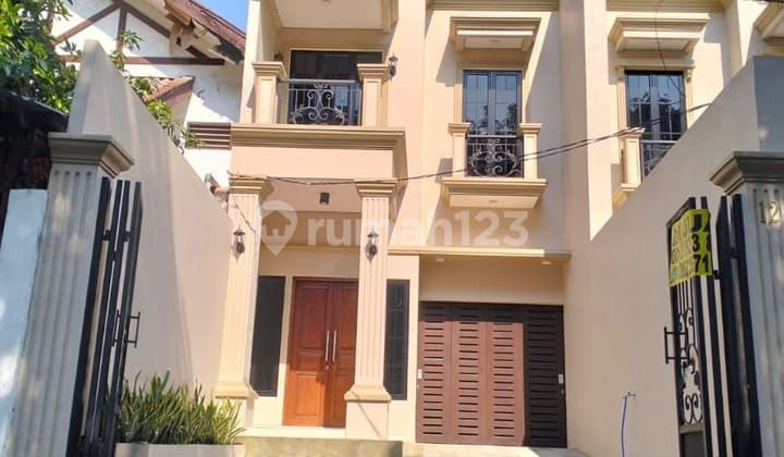 Jual > Rumah Baru American Modern Kemanggisan - Mewah Standar Apartemen & SHM Ready!