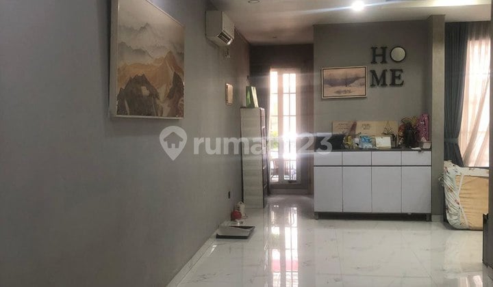 Hunian Modern 2 1/4 Lantai di Cluster Golf Lake Residence, Cengkareng - Jakarta Barat
