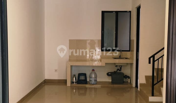 Disewakan Rumah Pik2