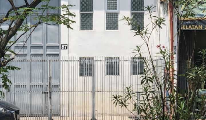 Ruko Jl Terusan Jakarta Strategis