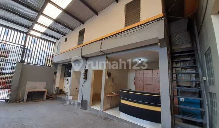 Warehouse with 3-Story Building, Mess, and Office in PIK, North Jakarta