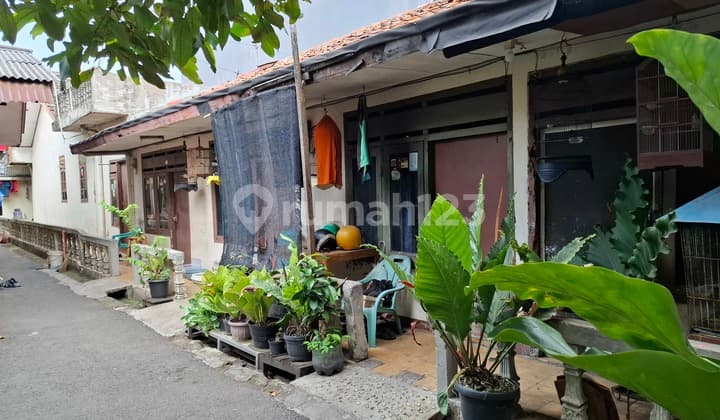 Lahan Strategis Akses Mudah ke Pintu Tol Kembangan di Meruya