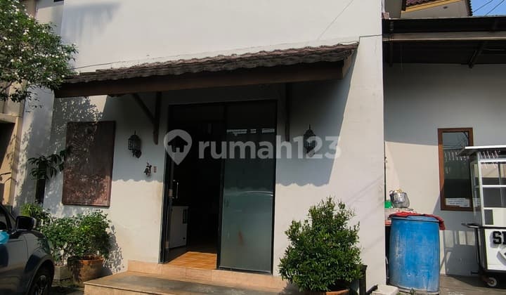Dijual Rumah Hook di Jalan Yado Radio Dalam, Jakarta Selatan