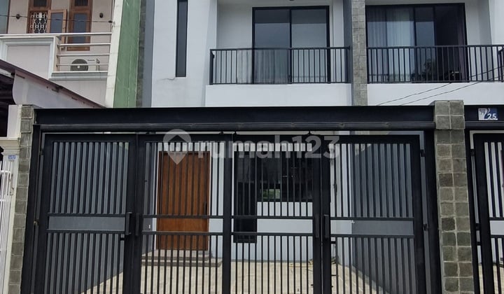 Rumah Baru Kavling Dki Meruya, Jakarta Barat - Siap Huni, Lokasi Strategis