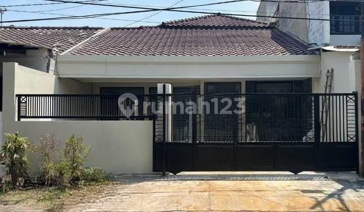 For Sale House in Dukuhpang Surabaya