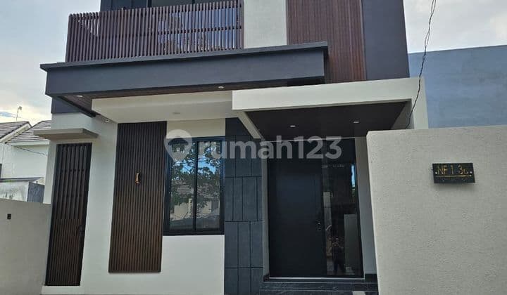 Dijual Rumah 2 Lantai Baru di Northwest Citraland Utara, Surabaya