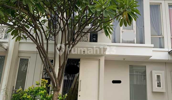 Dijual dan Disewakan Rumah 2 Lantai di Grand Pakuwon, Surabaya