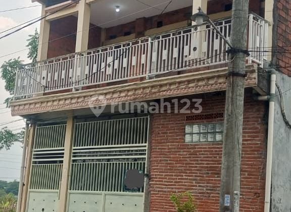 Dijual Rumah 2 Lantai Menganti Perbatasan Surabaya Barat