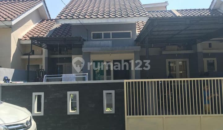 Dijual Rumah 2 Lantai Lokasi Perum Amerta Greenland, Sidoarjo.