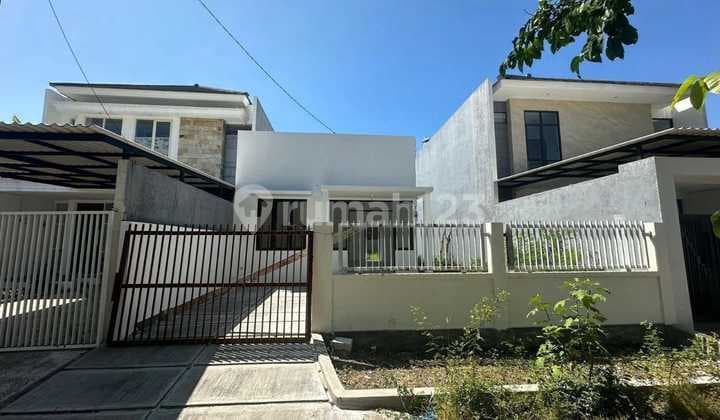 Dijual Rumah Hitung Tanah di Tenggilis Mejoyo Selatan, Surabaya