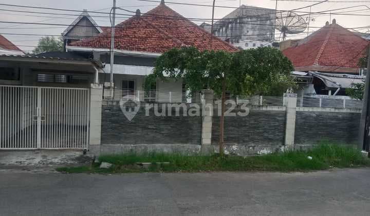 Dijual Rumah Siap Huni di Jln Telasih, Surabaya