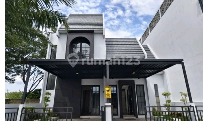 Rumah 1 Lantai Baru di Barat Surabaya Minimalis di Menganti