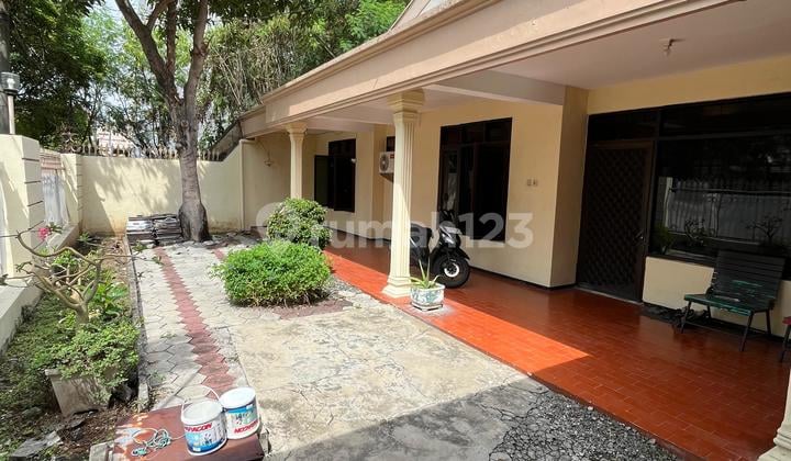 Rumah 1 Lantai Minimalis Nginden