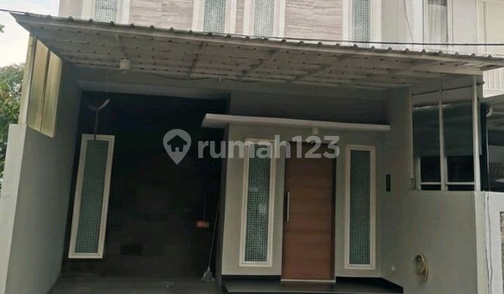 Disewakan Rumah 2 Lantai Bukit Palma Surabaya