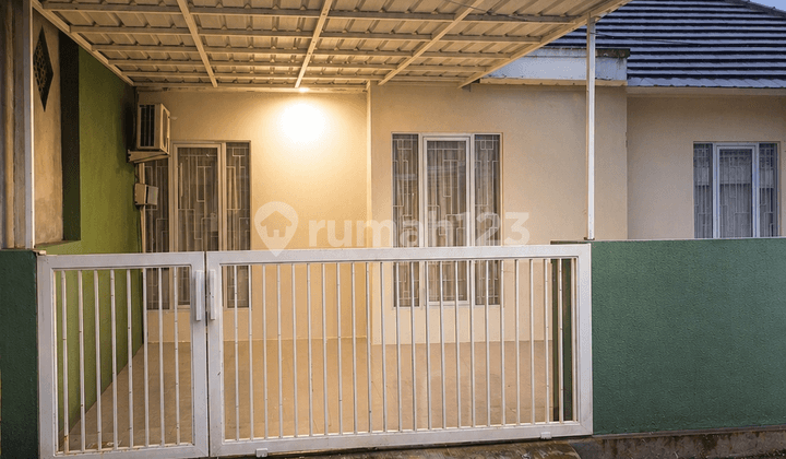 English translation: Deltasari House SHM 4 Bedrooms Area 168M² Ready to Occupy Negotiable
