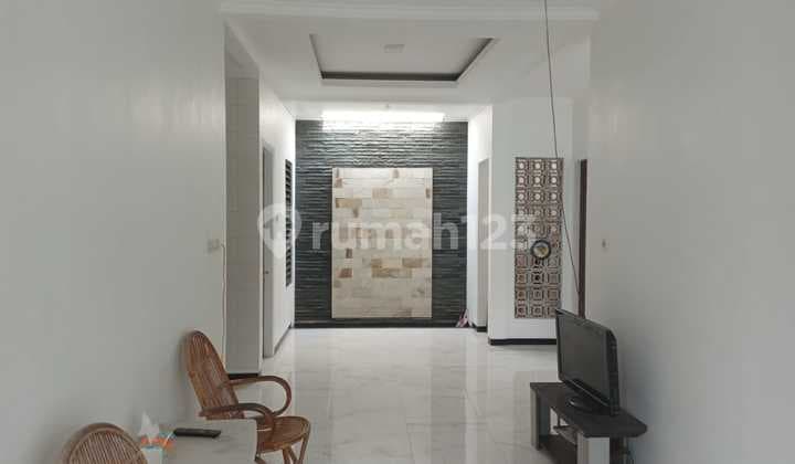 House - Taman Pondok Indah Wiyung, Surabaya