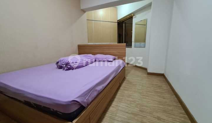 Sewa Apartemen Sudirman Park - 2Br Furnished, Nyaman, dan Cozy