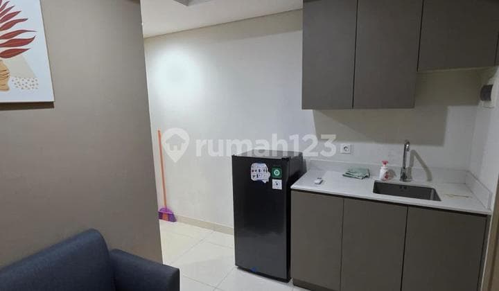 Disewakan Apartemen Gold Coast Pik 1Br 29M² Furnished