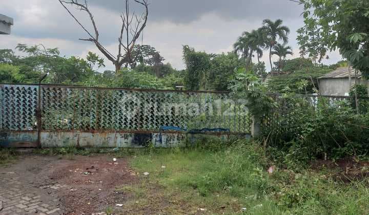 For Sale Plot (Ex Warehouse) 5615 M² Freehold Title at Jl. Raya Serpong, Tangerang Selatan Border.